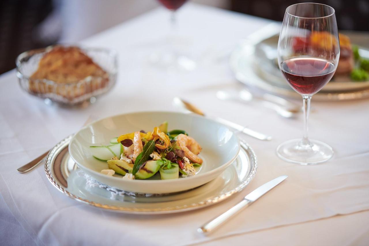 Schuele'S Wellnessresort & Spa Adults Only Oberstdorf Zewnętrze zdjęcie
