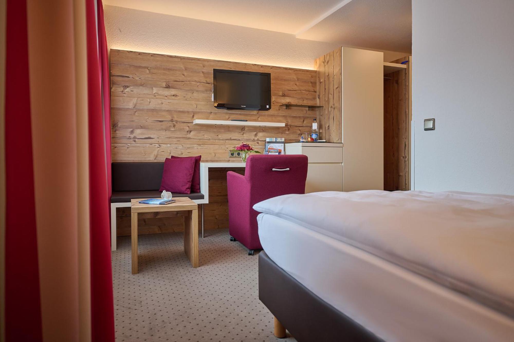 Schuele'S Wellnessresort & Spa Adults Only Oberstdorf Zewnętrze zdjęcie